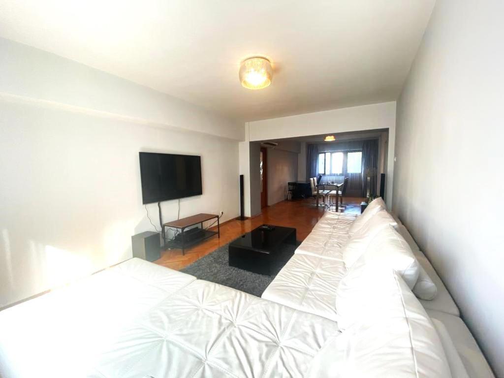 Romana 100 Sqm Deluxe Apartament Bucureşti Eksteriør bilde