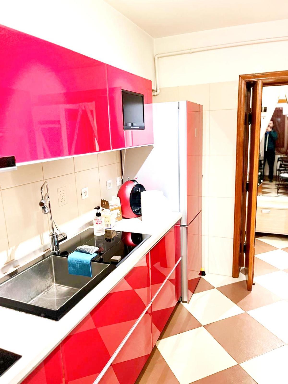 Romana 100 Sqm Deluxe Apartament Bucureşti Eksteriør bilde